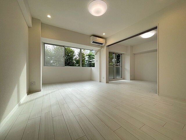 リビング/ダイニング グリーンパーク王子 1階/-