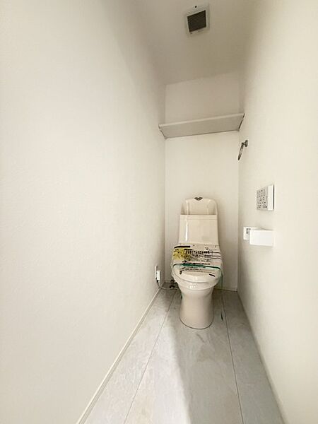 トイレを拡大表示