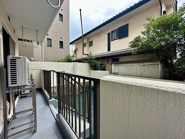 バルコニーを拡大表示