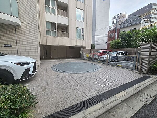駐車場を拡大表示