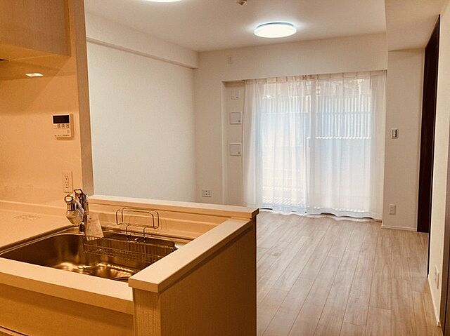 リビング/ダイニング グローリオ武蔵関 1階/-