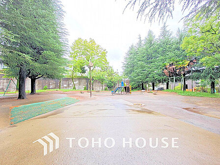 百合丘第4公園 距離550m