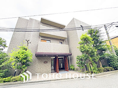 外観：〜「京王稲田堤」駅徒歩10分〜小中学校も徒歩圏のためお子様にも安心の立地〜南西向き住戸〜