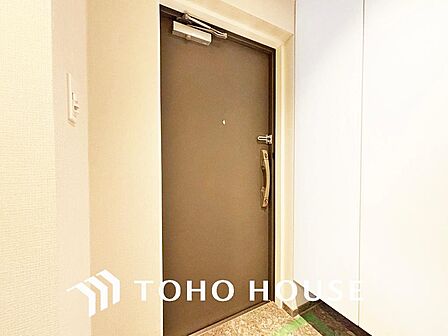 飾リ過ぎないシンプルな内装と偏り過ぎないデザインの玄関