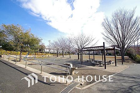 犬蔵さくらの丘公園まで約170m