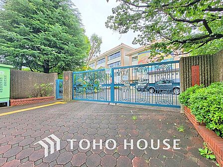 川崎市立有馬中学校まで約850m