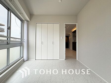 1日の疲れを癒し、心地よく寛げるようゆったりとした広さをしています