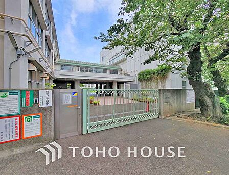 世田谷区立池尻小学校　距離450ｍ