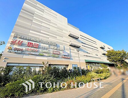 テラスモール湘南　距離1200m