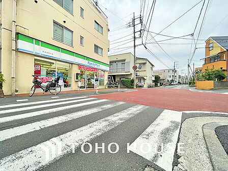 ファミリーマート 京王多摩川店 距離650m