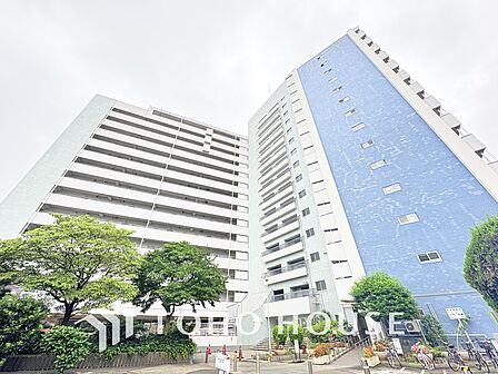 〜3駅3路線利用可、総戸数215戸のビッグコミュニティ〜大切なペットと暮らす家具付き住戸〜