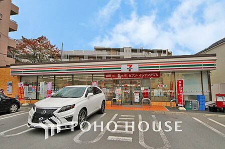 セブンイレブン 横浜東寺尾1丁目店 距離900m