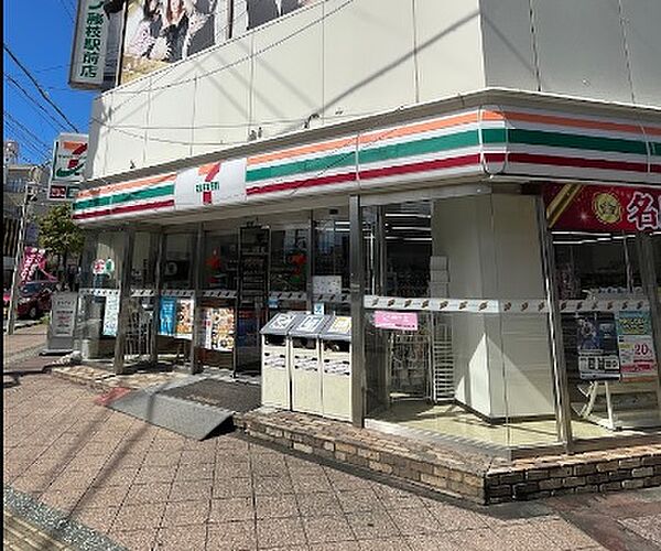 画像11:セブン−イレブン　藤枝駅前店