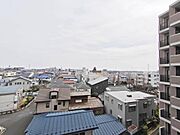 全面に建物が無いため眺望良好！花火大会や初日の出も望めます♪