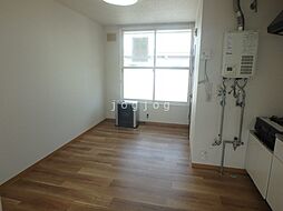 キャンサー3 304 2階1DKのリビング/ダイニング