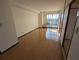 プロスペリティ・クロツ 605 6階3LDKのリビング/ダイニング