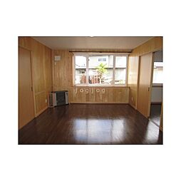 アイビーみそのペット棟 11 1階3LDKのリビング/ダイニング