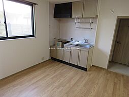 ピュアナハートA 201 2階2DKのリビング/ダイニング