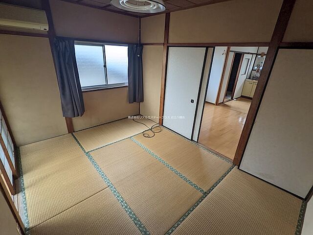 寝室