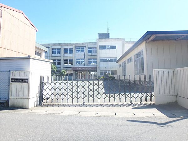 画像17:松阪市立小野江小学校（605m）