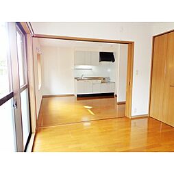 グリーンヴィラ 206 2階2DKのリビング/ダイニング