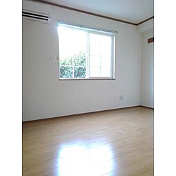 グレイス・ヴィラ 103 1階2DKのリビング/ダイニング