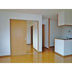 ビオモンテ 205 2階1LDKのリビング/ダイニング