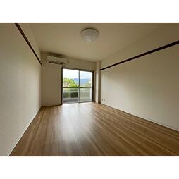 下山ビル　まえだ 105 1階ワンルームのリビング/ダイニング