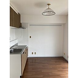 リバーサイド上杉 207 2階2DKのリビング/ダイニング