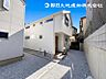 外観：【外観】低層の一戸建を中心とした街並が続き周辺は陽当り良好！採光や開放性に恵まれた住環境となります！