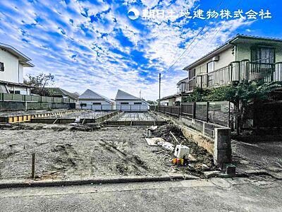 外観:【外観】流行に左右されず将来にわたって価値が継続する佇まい!良好な住環境が保たれたエリアで新生活を! 外観:【外観】流行に左右されず将来にわたって価値が継続する佇まい!良好な住環境が保たれたエリアで新生活を!