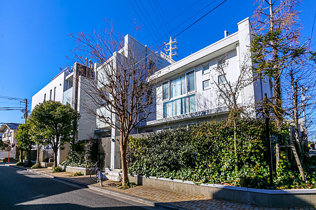 外観 ＬＡＹＥＲＳ　ＨＯＵＳＥ　杉並　善福寺川公園 1階/-