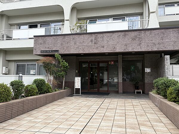 エントランスを拡大表示