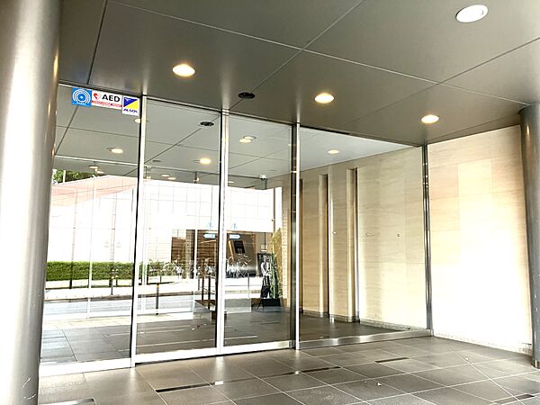 エントランスを拡大表示