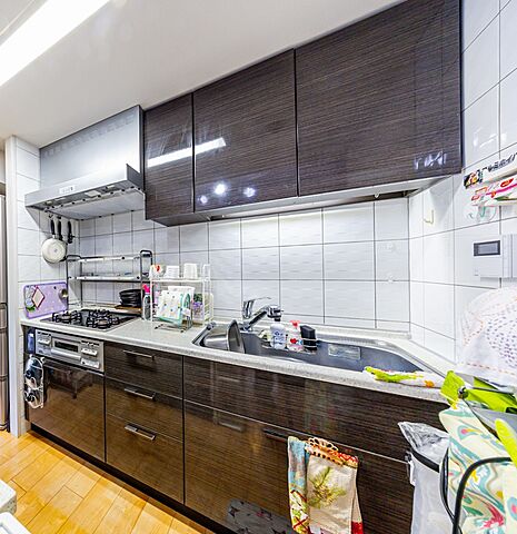 キッチン アデニウム入谷ステーションファースト 4階/-