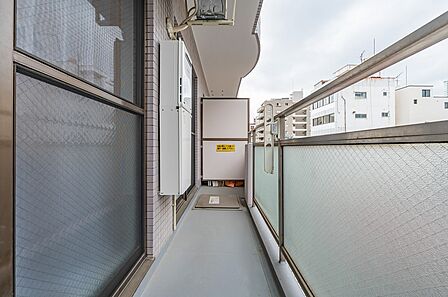 東側バルコニー