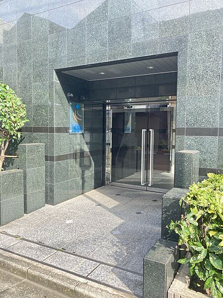 エントランスを拡大表示