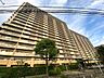 外観：総戸数409戸　20階建て　タイル張りの外観
