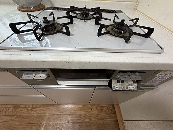 キッチンを拡大表示