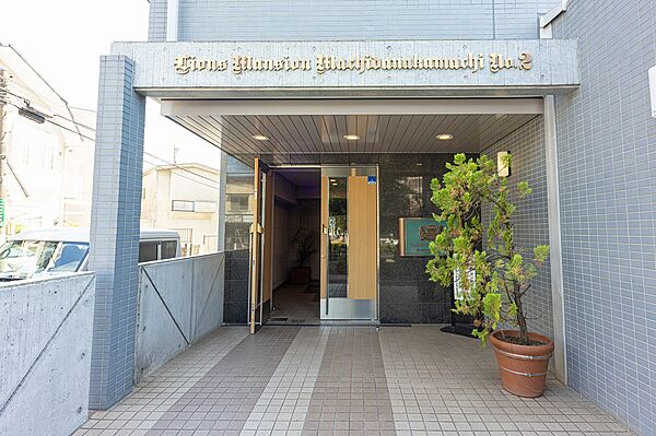 エントランスを拡大表示