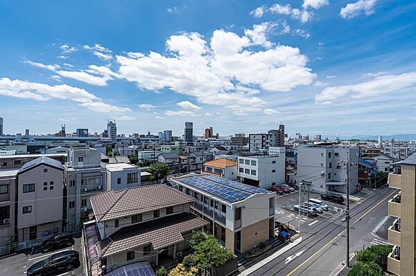 バルコニーを拡大表示
