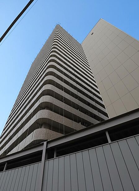 24階建て、5階部分、北西向き住戸です。