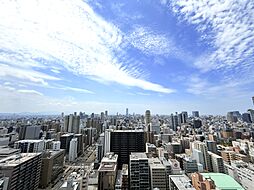 32階建28階部分南向きバルコニーからの眺望、眺望は永続的に保証されるものではありません