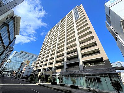 外観：総戸数170邸のビッグスケールマンション