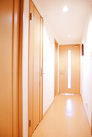 玄関 ノーヴァエスト青崎壱番館 7階/-