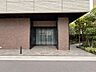 エントランス：現地写真