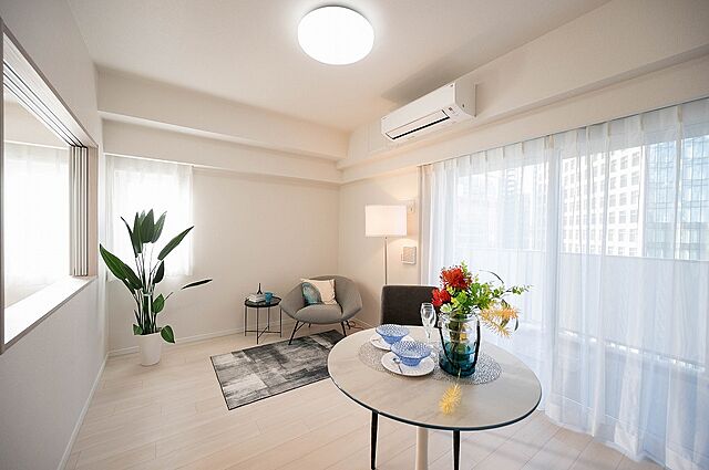 リビング/ダイニング 千代田区神田三崎町3丁目