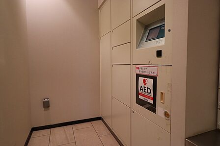 1階共用部の宅配ボックス