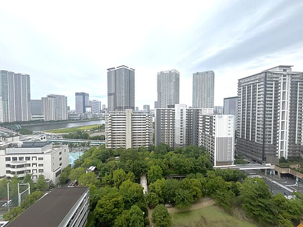 バルコニーを拡大表示