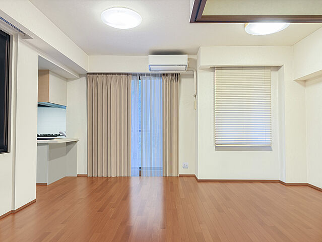 リビング/ダイニング 越谷市大字袋山